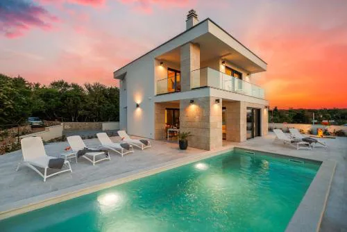Villa Amaris in Malinska with sea view, Krk