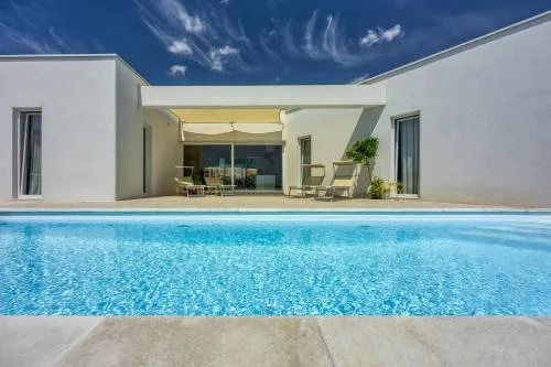 Villa Menta 4