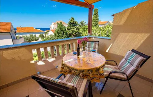 Amazing Apartment In Mandre With Wifi