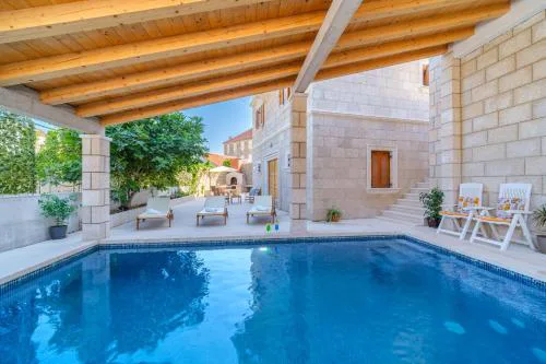 Luxury Stone Villa Nevija with heated pool