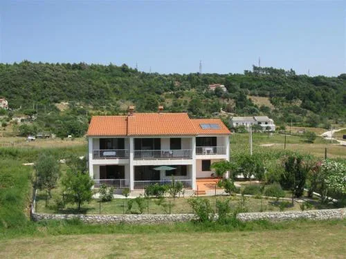 Apartments with parking space Palit, Rab - 16356