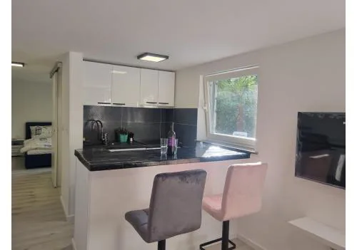 Apartman Luna - 50 m od mora