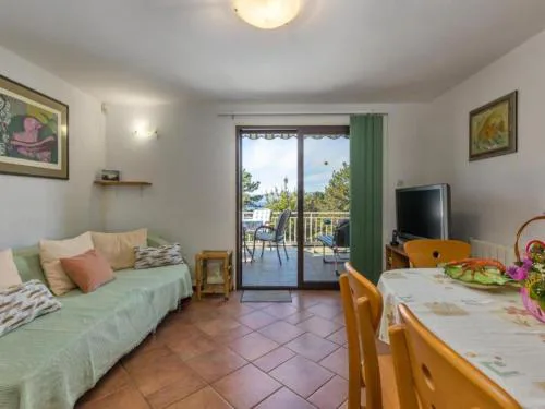 Apartment Villa Mirna - Three Bedroom Apartment with Balcony and Sea View