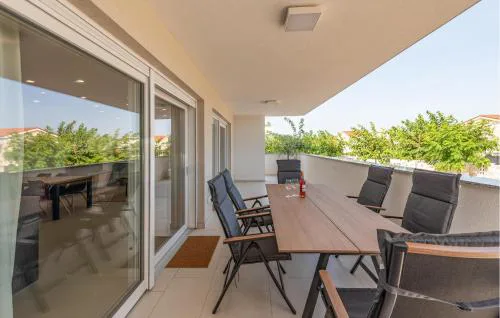 Amazing Apartment In Novalja With Wifi