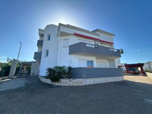 Apartment Karlo