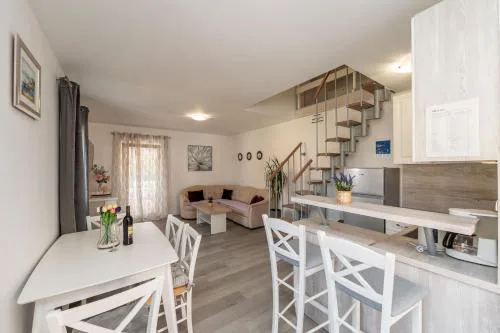 APARTMENT LEO NOVALJA