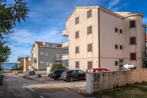 Apartments by the sea Novalja, Pag - 23729