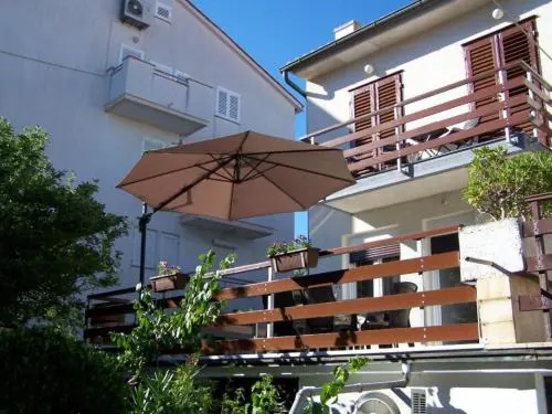 Apartments Maja