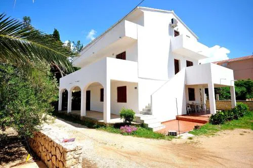 Apartments Renato