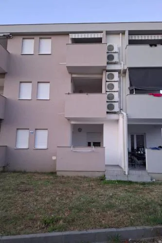 Apartments with a parking space Novalja, Pag - 23951