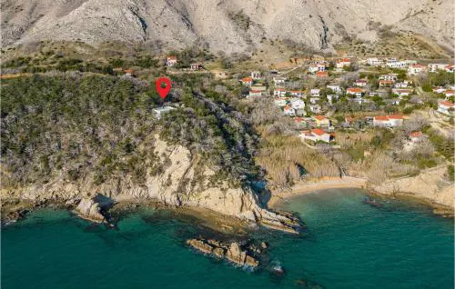 Cozy Apartment In Novalja With Wifi