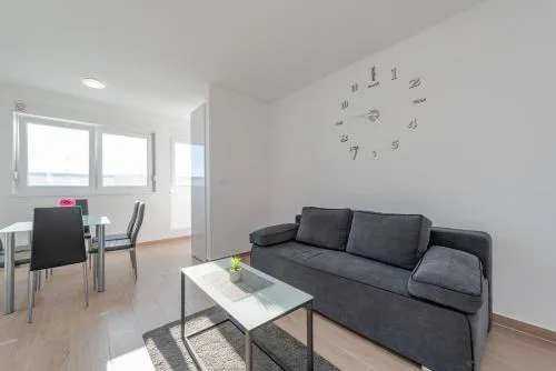 Jozy 1 sea view modern apartment