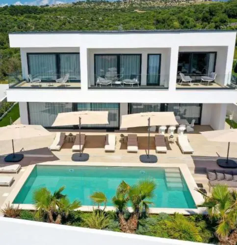 Luxury Villa 360 - private heated pool