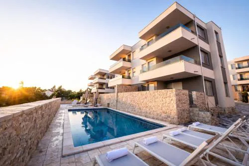 Meridian Pool Residences