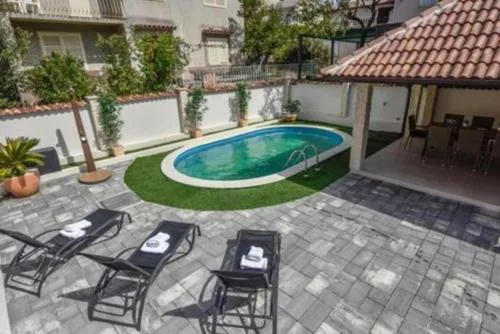 Villa SHARK Deluxe Novalja