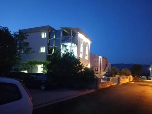 D,apartman' ulica pušća 51, 51513 Omišalj