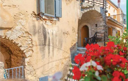 Lovely Apartment In Omisalj