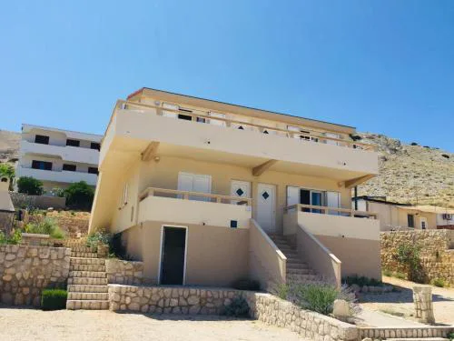 Apartments Gubo