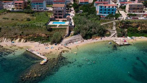 Pool Apartment Galeb