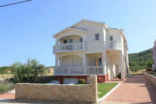 Studio Pasman 8215a