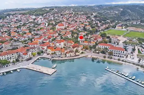 Apartments by the sea Postira, Brac - 22205