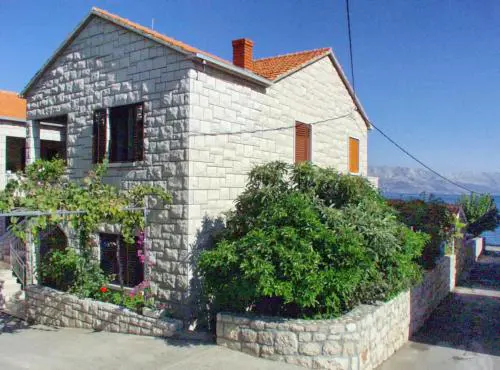 Apartments by the sea Postira, Brac - 737