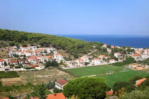 Apartments with parking space Postira, Brac - 765