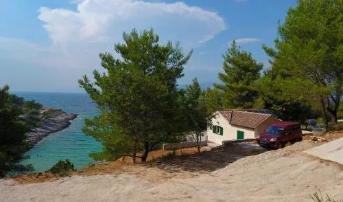 Beach House Sarbun
