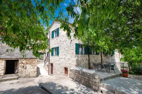 Kuća za odmor Panćona & free parking