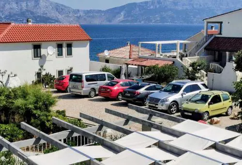Apartments Gracin