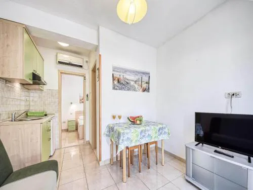 Apartments Gracin - Superior One Bedroom Apartment with Terrace A2