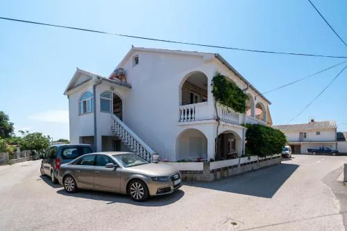 Apartments with parking space Povljana, Pag - 21318