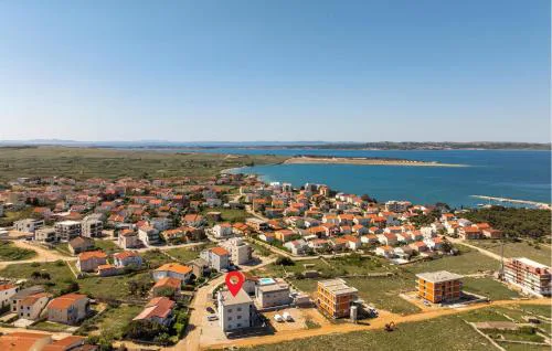 Beautiful Apartment In Povljana