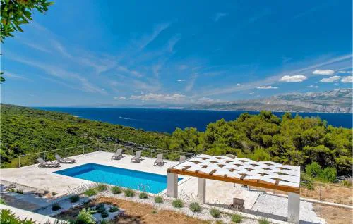 Villa Petrus