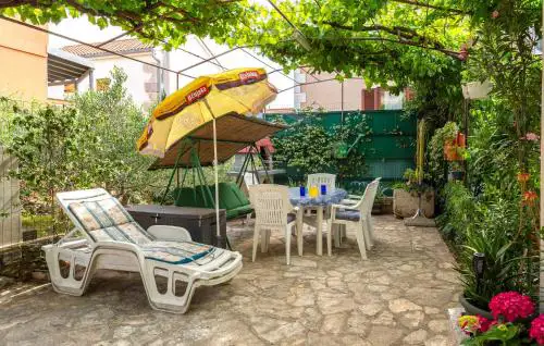 Beautiful Apartment In Punat With Wifi