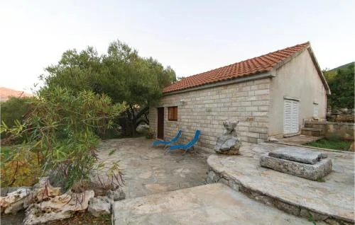 One-Bedroom Holiday Home In Kneze