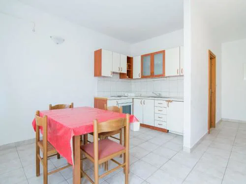 Apartments Neva- Standard Two Bedroom Apartment with Terrace and Sea View 4Z