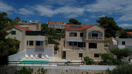 Villa Mošić