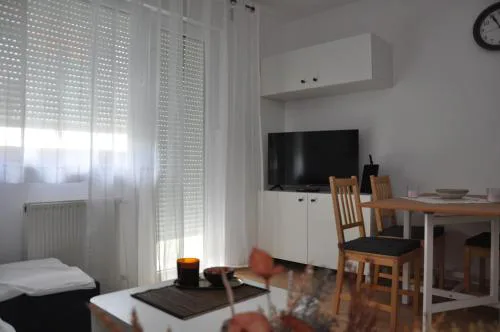 Apartman H