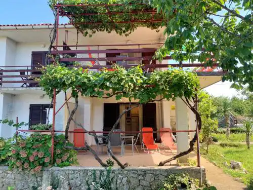 Apartments with parking space Silo, Krk - 18706