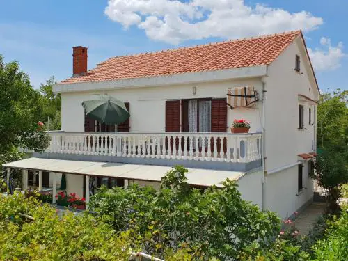 Apartments with parking space Silo, Krk - 18752