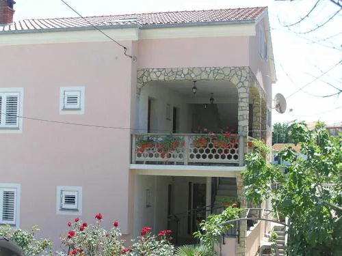 Zwei Zimmer Wohnung Radosav