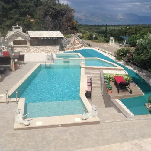 Apartment in Villa Tamara -Pool beheizt ,Meerblick