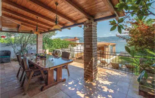 Amazing Home In Slatine With Sauna