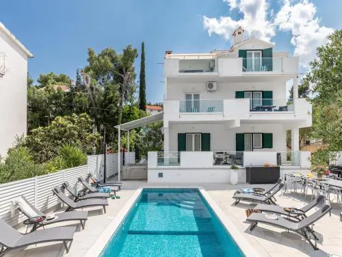 A Peaceful Stay Near Trogir