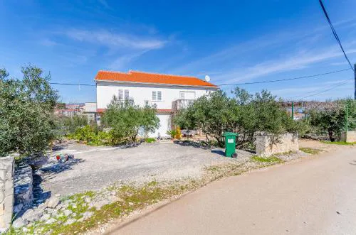 Apartments Stara Maslina