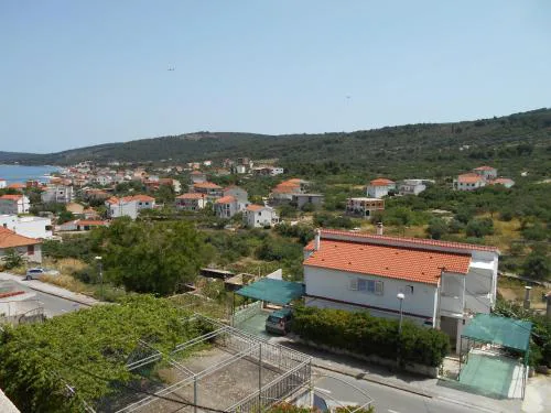 Apartments with parking space Slatine, Ciovo - 12811