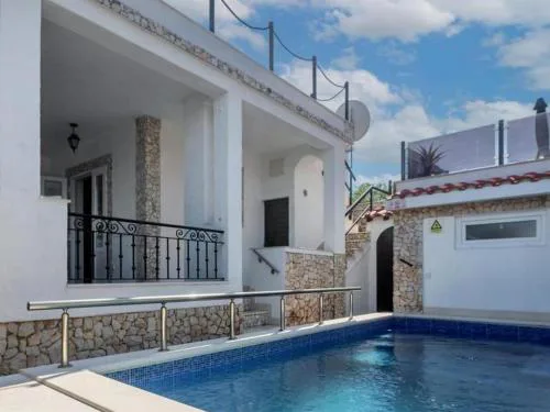 Seaside family friendly house with a swimming pool Slatine, Ciovo - 22427