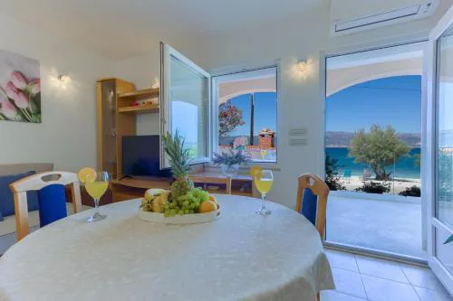 Villa ARIJANA -MORE