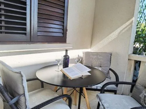 Apartment Tina - One Bedroom Apartment with Terrace